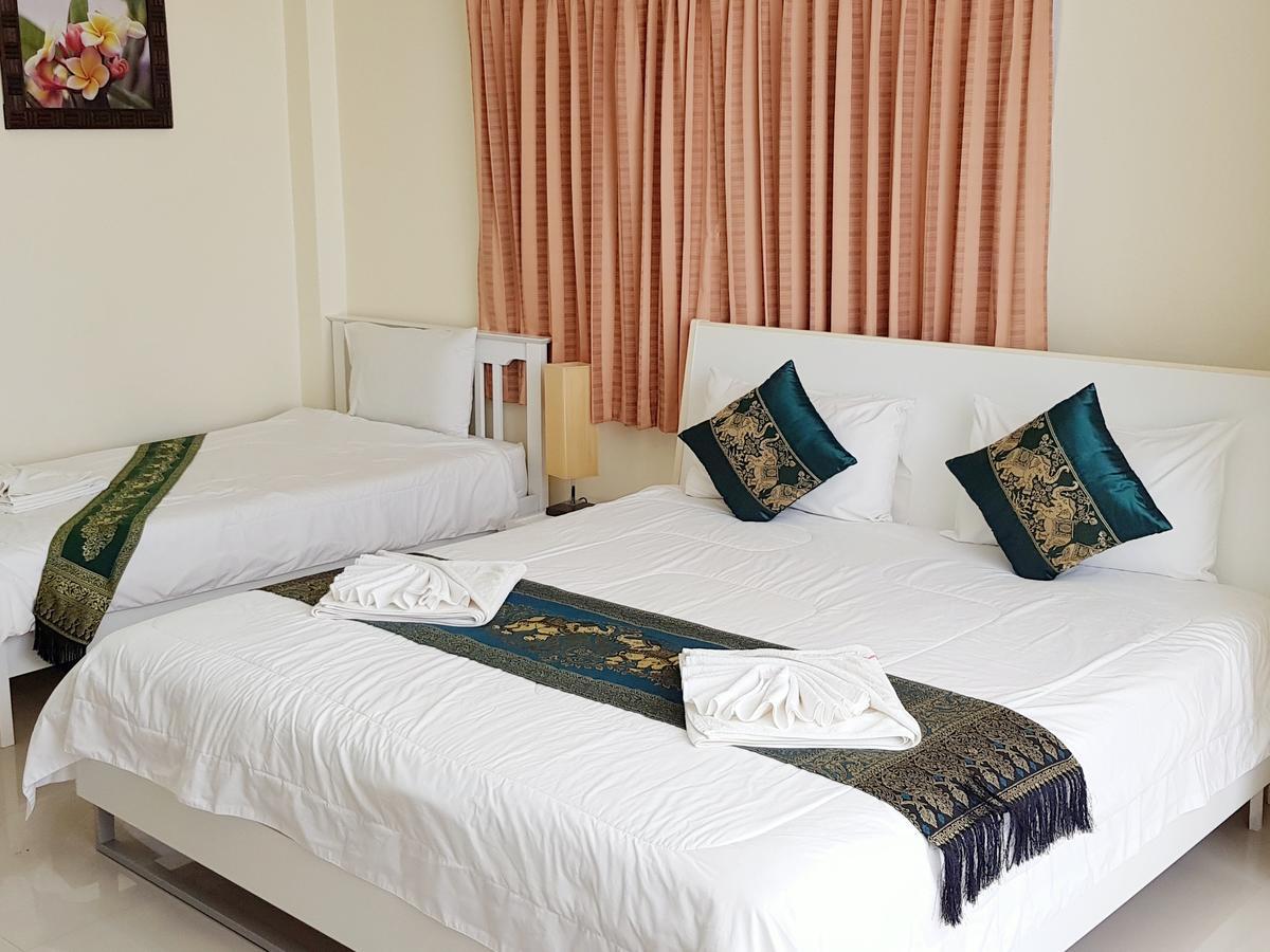 Family Guesthouse Rawai 외부 사진